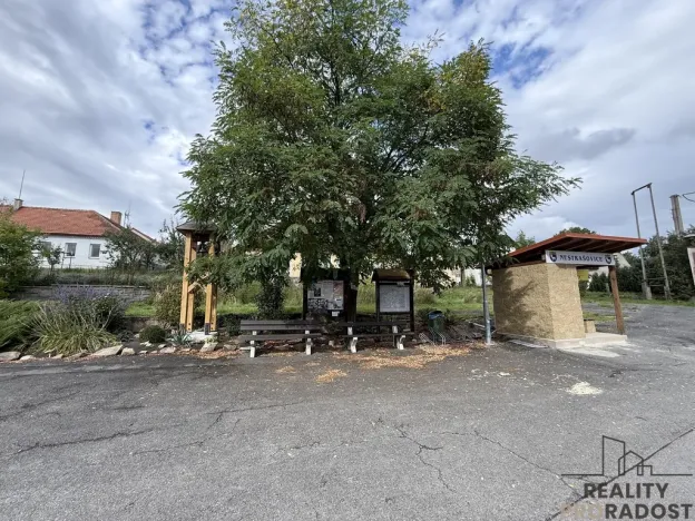 Prodej zahrady, Nestrašovice, 810 m2