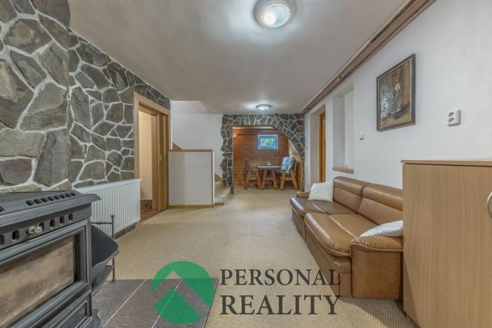 Prodej rodinného domu, Sazená, 225 m2