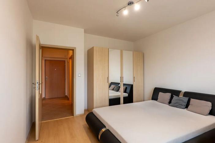 Prodej bytu 2+kk, Praha - Vinoř, Českodubská, 43 m2