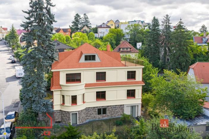 Prodej vily, Praha - Modřany, Darwinova, 354 m2