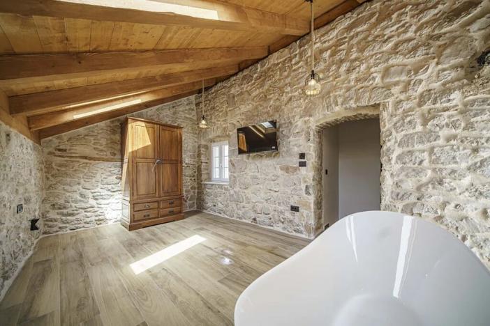 Prodej rodinného domu, Tribunj, Chorvatsko, 137 m2