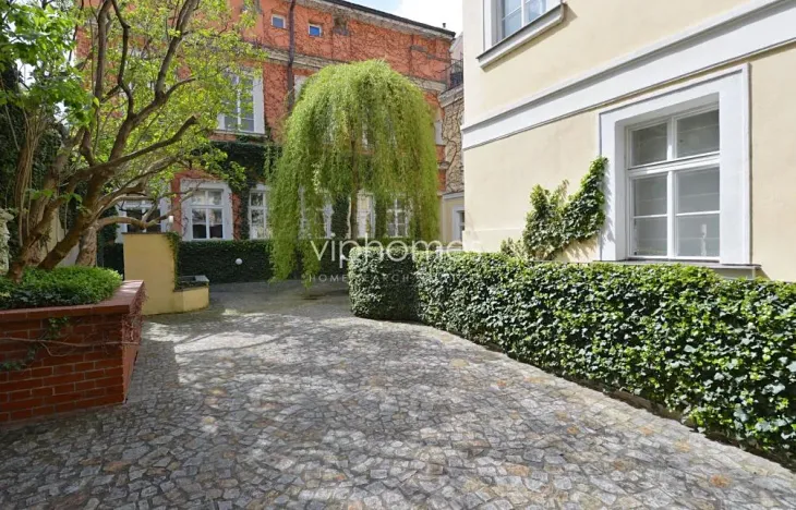 Pronájem bytu 4+1, Praha - Malá Strana, Vlašská, 221 m2