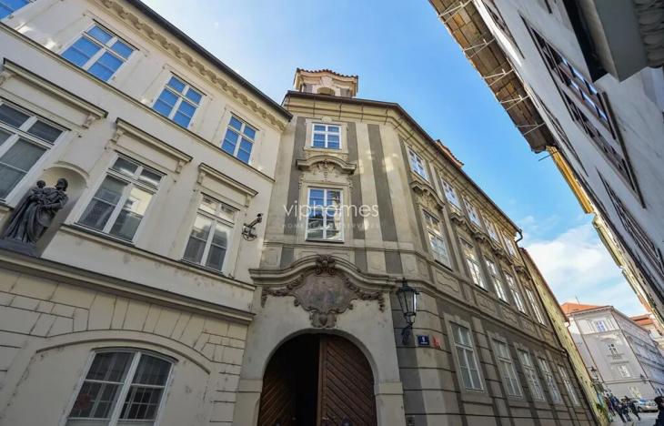 Pronájem bytu 4+1, Praha - Malá Strana, Vlašská, 221 m2