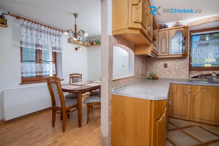 Prodej rodinného domu, Kozlovice, 283 m2