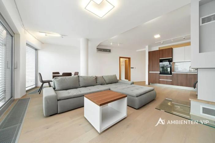 Pronájem bytu 2+kk, Brno, Kopečná, 78 m2