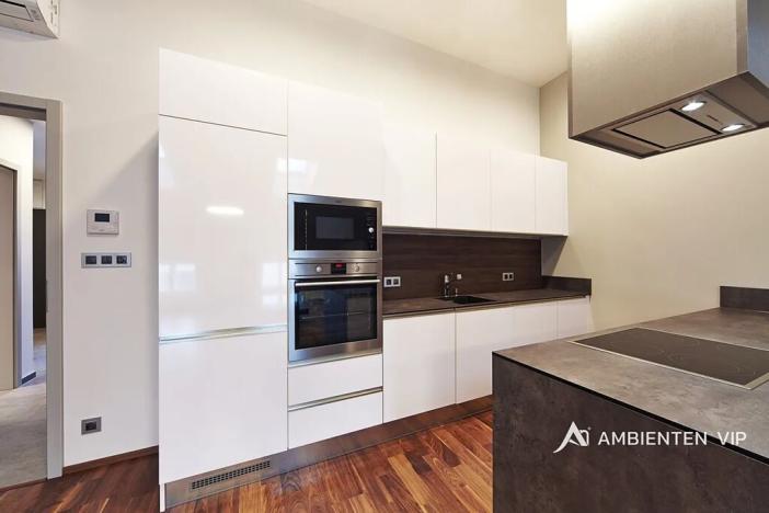 Pronájem bytu 2+kk, Brno, Jakubská, 78 m2