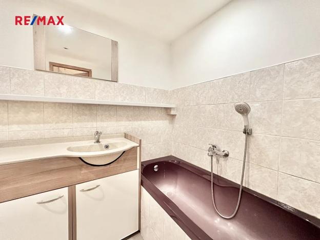 Prodej bytu 3+1, Kladno, Estonská, 68 m2