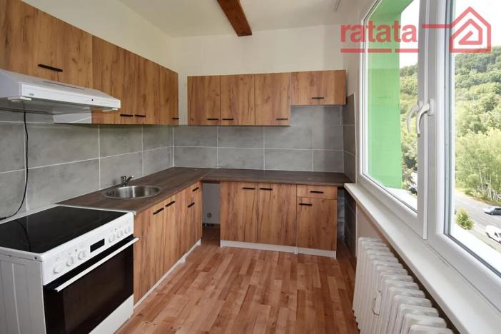 Pronájem bytu 2+1, Jirkov, Krušnohorská, 65 m2
