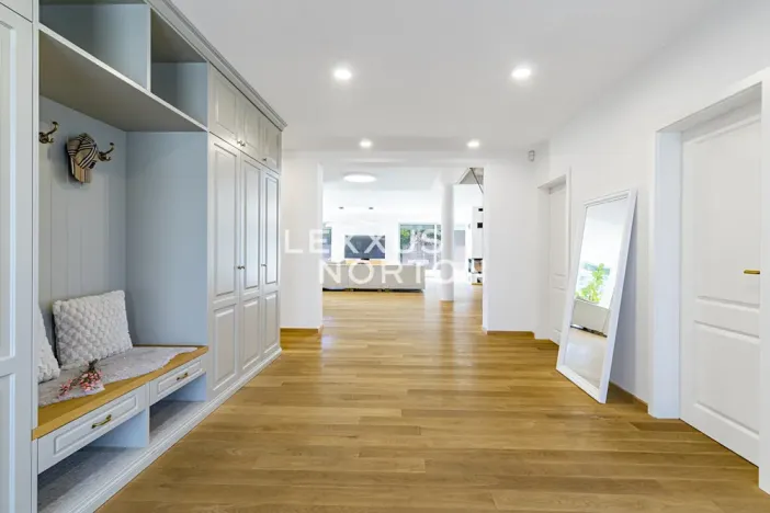 Prodej rodinného domu, Průhonice, Františka Landovského, 390 m2