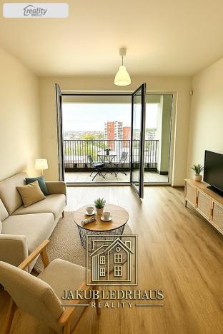 Pronájem bytu 1+kk, Praha - Hloubětín, 32 m2