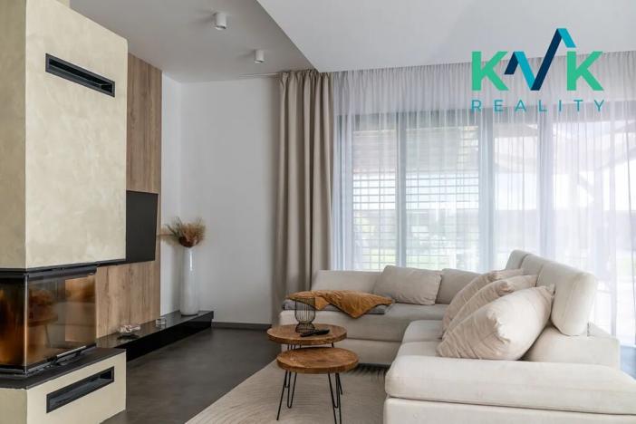 Prodej rodinného domu, Hájek, 228 m2