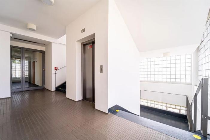 Pronájem kanceláře, Brno, Dornych, 397 m2