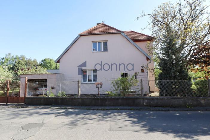 Prodej rodinného domu, Praha, Na hranicích, 215 m2