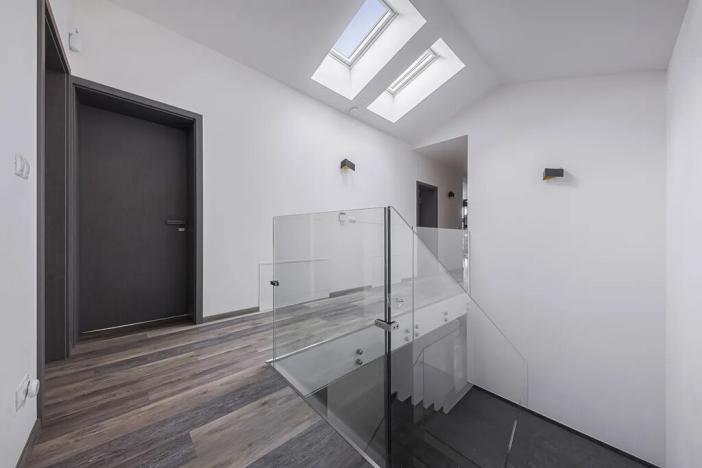 Prodej rodinného domu, Praha - Dolní Měcholupy, Na návsi, 392 m2