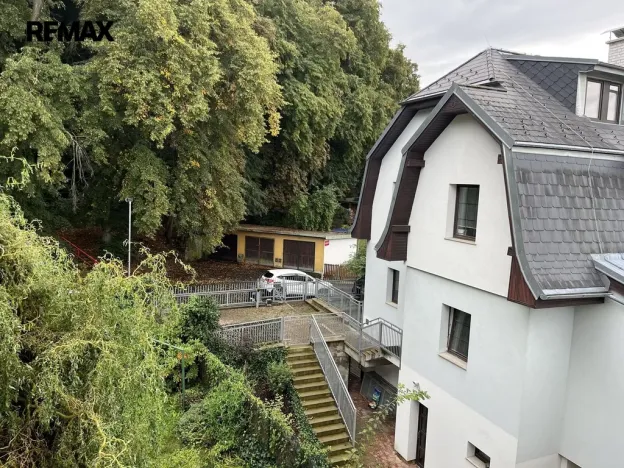 Prodej bytu 3+1, Karlovy Vary, Vrázova, 80 m2
