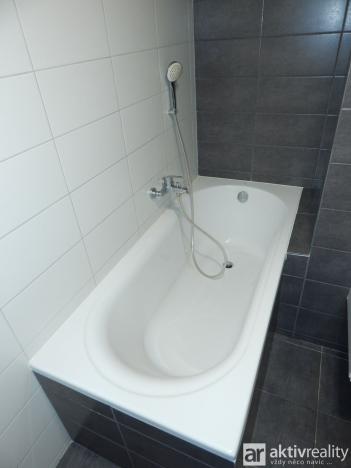 Prodej bytu 2+1, Ústí nad Labem - Severní Terasa, Kmochova, 60 m2