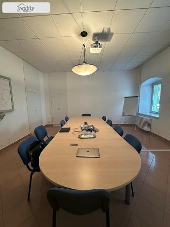 Pronájem kanceláře, Blansko, Gellhornova, 541 m2