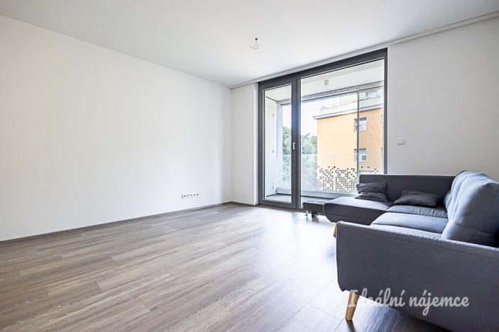 Pronájem bytu 2+kk, Praha - Košíře, Hlaváčkova, 49 m2