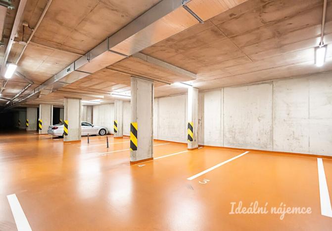 Pronájem bytu 2+kk, Praha - Košíře, Hlaváčkova, 49 m2