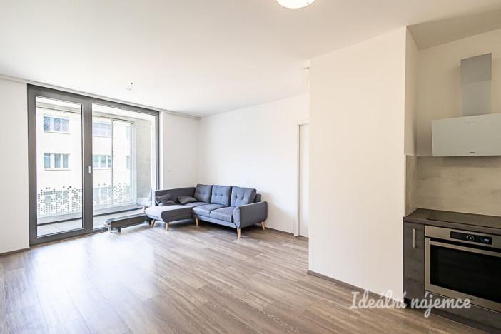 Pronájem bytu 2+kk, Praha - Košíře, Hlaváčkova, 49 m2