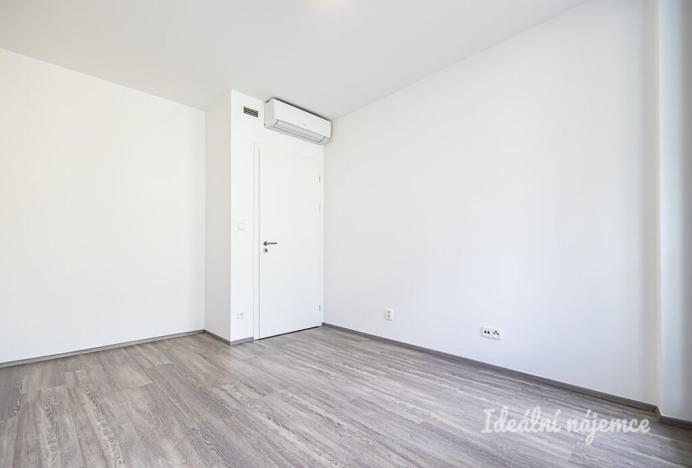 Pronájem bytu 2+kk, Praha - Košíře, Hlaváčkova, 49 m2