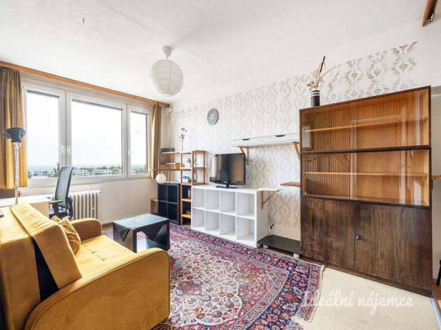 Pronájem bytu 2+kk, Praha - Prosek, Zárybská, 40 m2