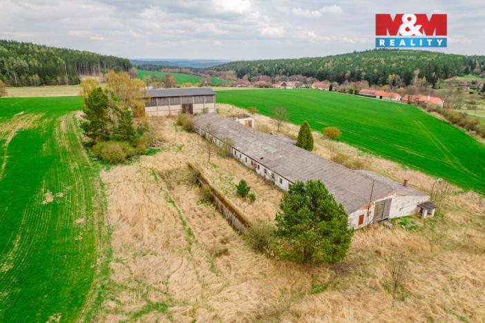 Prodej zemědělského objektu, Všemyslice - Všeteč, 9558 m2