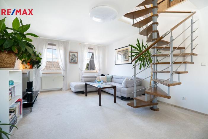 Prodej bytu 4+kk, Nový Vestec, Hlavní, 110 m2