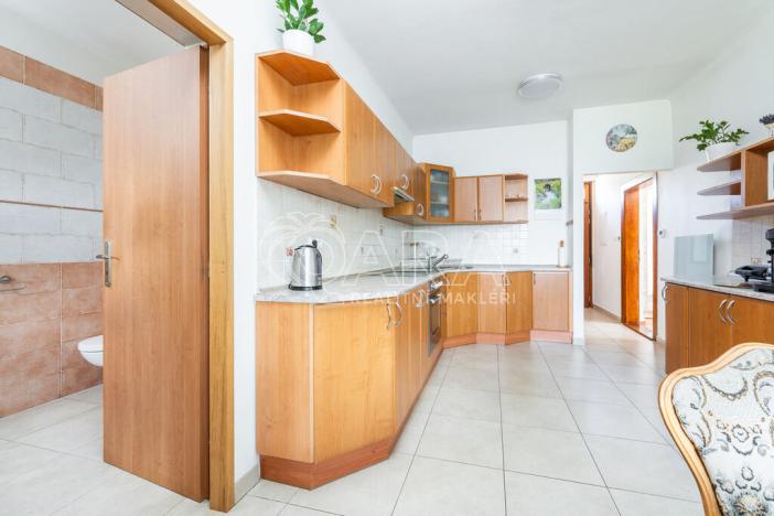 Prodej rodinného domu, Velký Chlumec, 180 m2