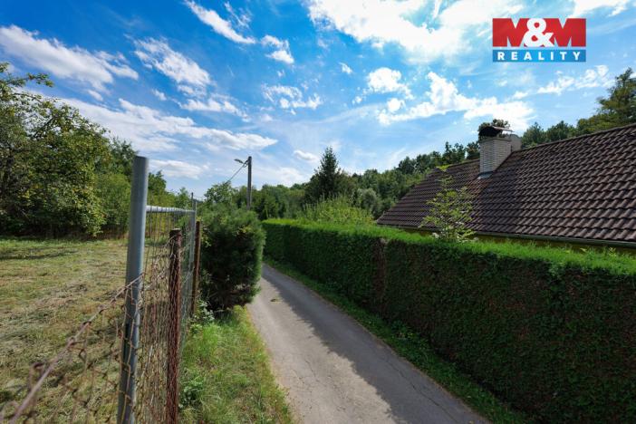 Prodej pozemku pro bydlení, Ptení, 1303 m2