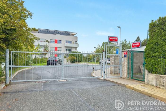 Prodej bytu 4+kk, Praha - Řepy, Kutrovická, 119 m2