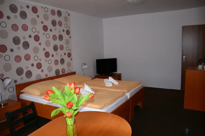 Prodej ubytování, Turnov, Hluboká, 600 m2