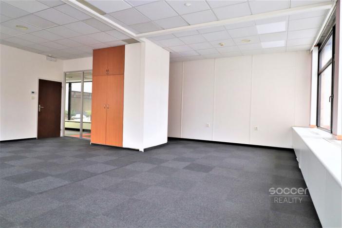 Pronájem kanceláře, Praha - Libeň, Sokolovská, 66 m2