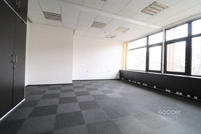 Pronájem kanceláře, Praha - Libeň, Sokolovská, 33 m2