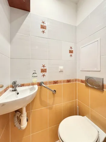 Pronájem bytu 3+1, Liberec - Liberec XIV-Ruprechtice, Třešňová, 67 m2