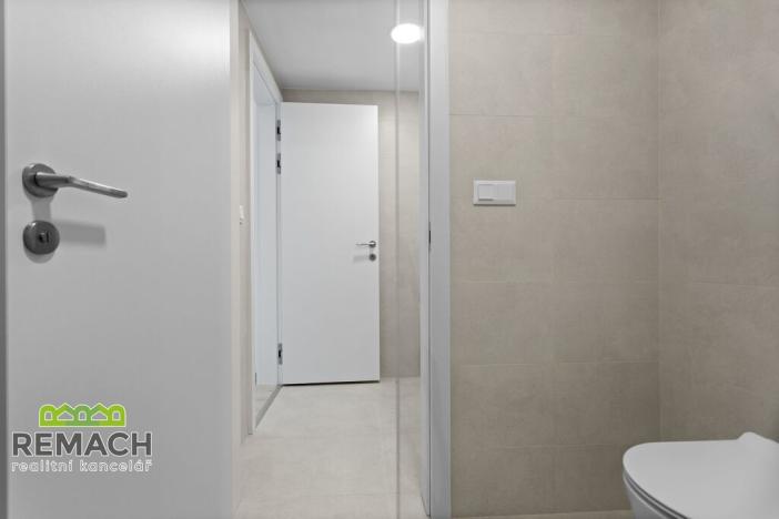 Pronájem bytu 2+kk, Hradec Králové, Pálenecká, 60 m2