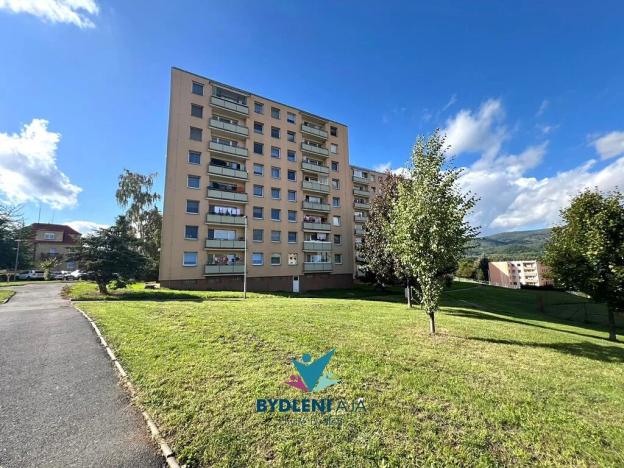 Prodej bytu 1+kk, Teplice, Unčínská, 32 m2