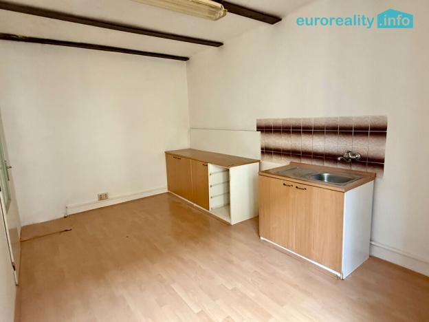 Prodej bytu 3+1, Mariánské Lázně, Anglická, 73 m2