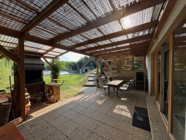 Prodej vícegeneračního domu, Světice, 207 m2