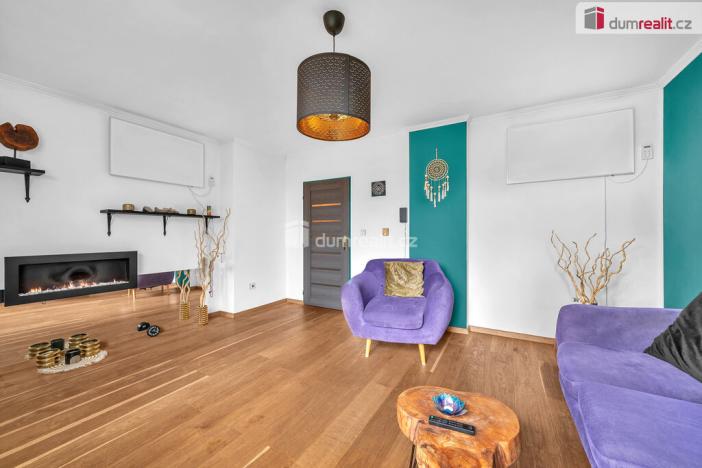 Prodej bytu 3+1, Oskořínek, Chlebská, 63 m2