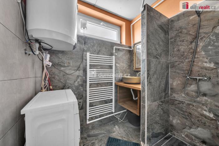 Prodej bytu 3+1, Oskořínek, Chlebská, 63 m2