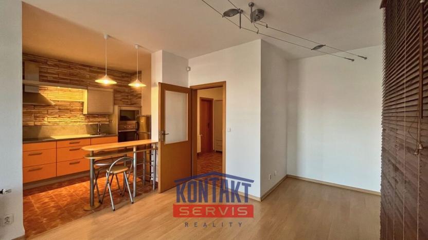 Pronájem bytu 2+kk, České Budějovice, U Trojice, 64 m2