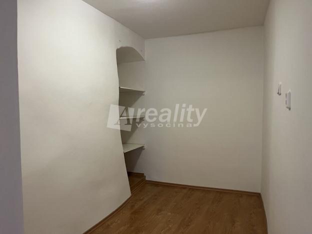 Pronájem bytu 1+1, Jihlava, Husova, 28 m2