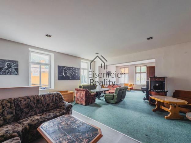 Prodej skladu, Úpice, Palackého, 1705 m2