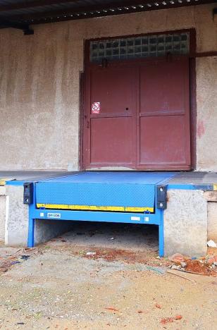 Pronájem skladu, Škvorec, Smiřických, 100 m2