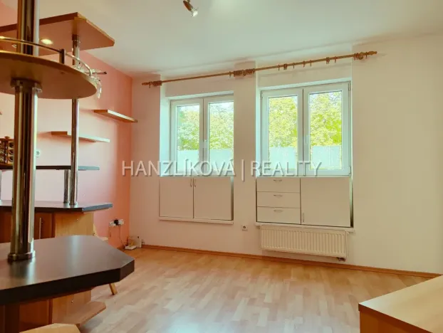 Pronájem bytu 2+kk, České Budějovice - České Budějovice 3, Rudolfovská tř., 35 m2