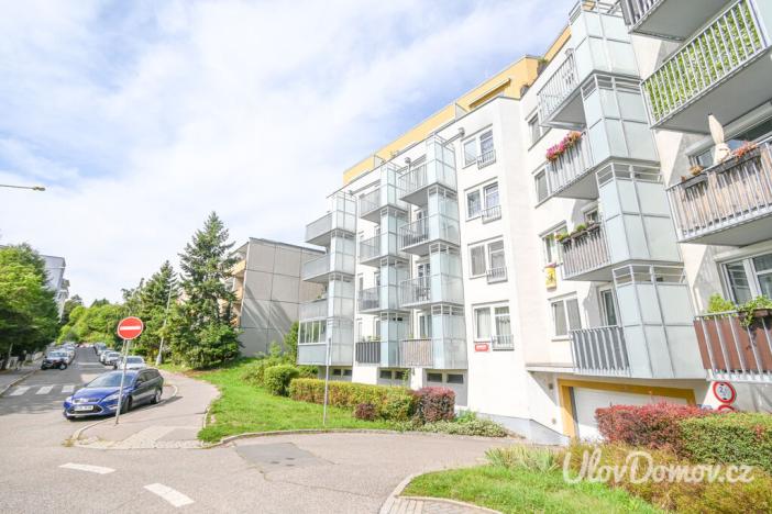 Prodej bytu 2+kk, Praha - Motol, Jeřabinová, 63 m2