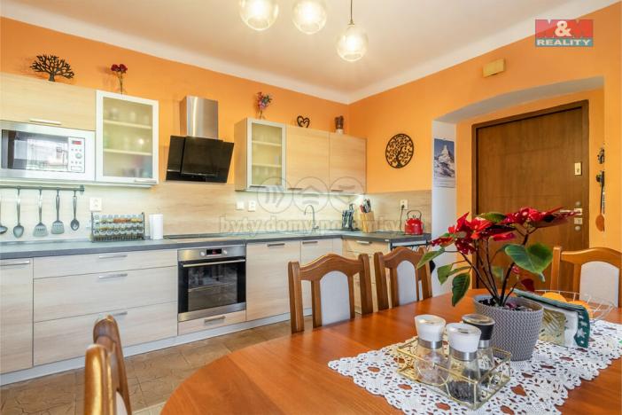 Prodej rodinného domu, Mimoň, nám. 1. máje, 120 m2