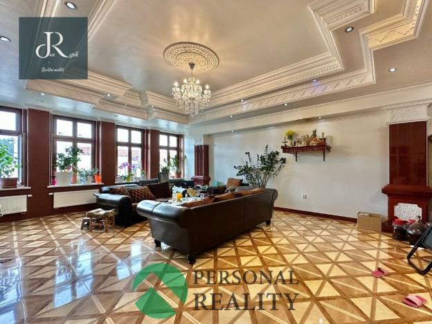 Prodej rodinného domu, Bor, náměstí Republiky, 400 m2