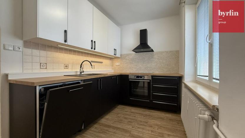 Pronájem bytu 4+1, Opava, Kolářská, 77 m2